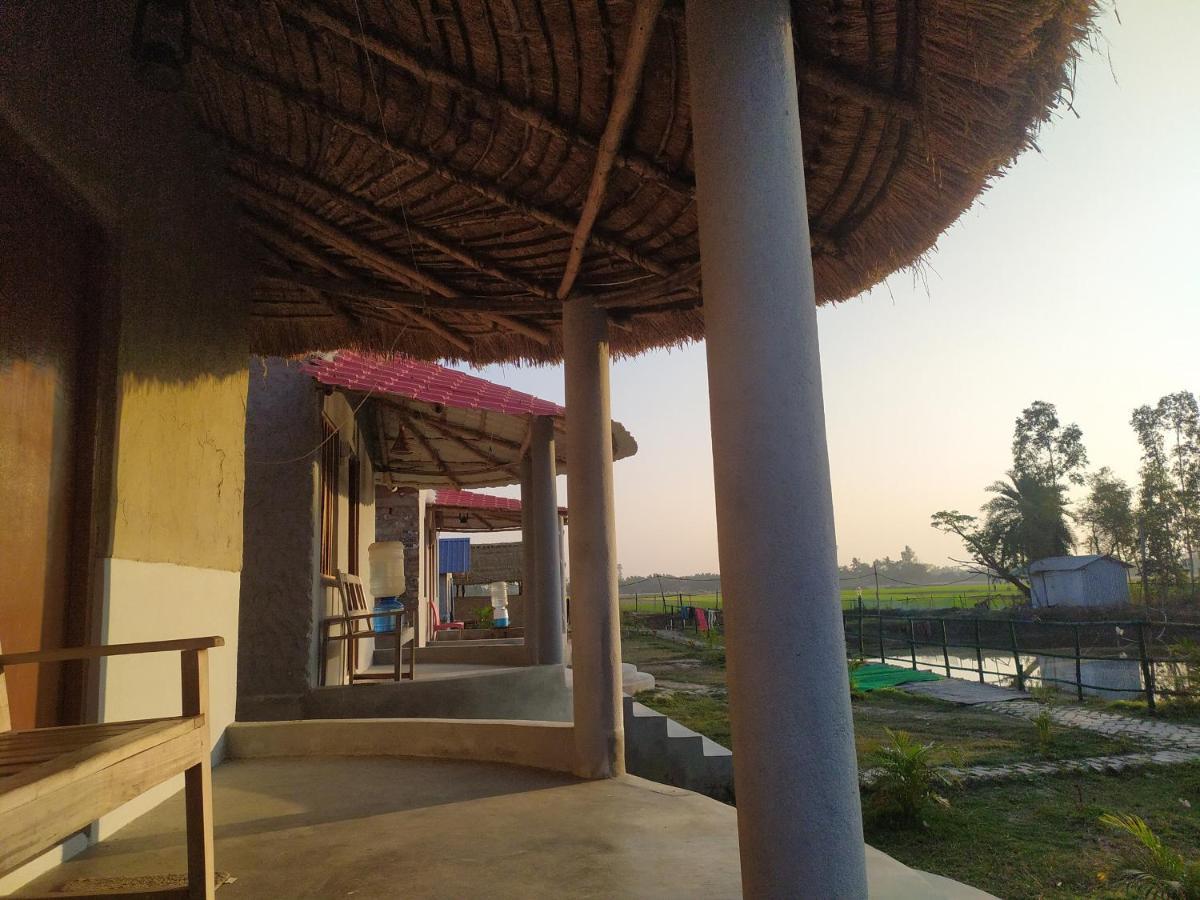 Sundarban Jungle Mahal Resort Gosaba ภายนอก รูปภาพ
