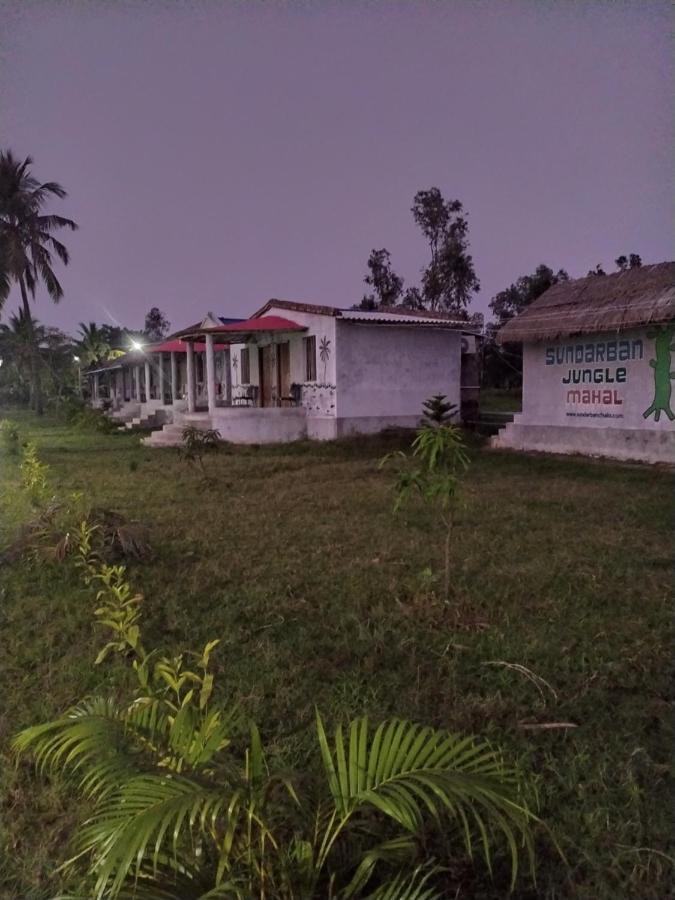 Sundarban Jungle Mahal Resort Gosaba ภายนอก รูปภาพ