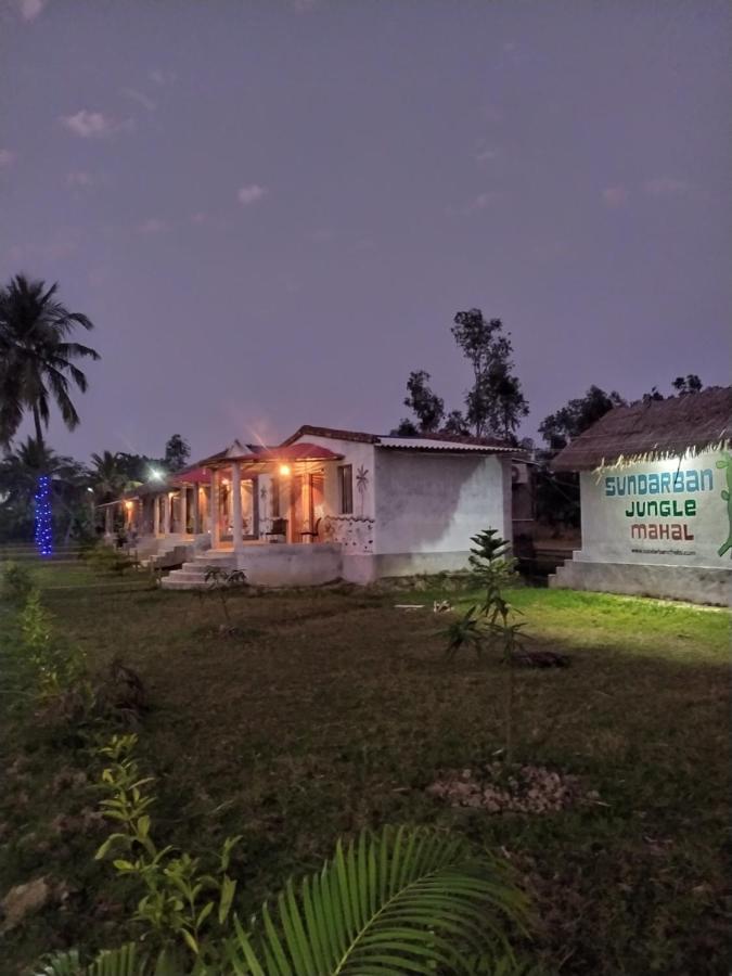 Sundarban Jungle Mahal Resort Gosaba ภายนอก รูปภาพ
