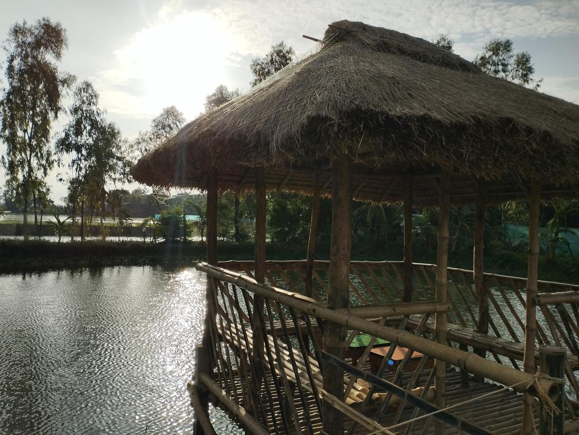 Sundarban Jungle Mahal Resort Gosaba ภายนอก รูปภาพ